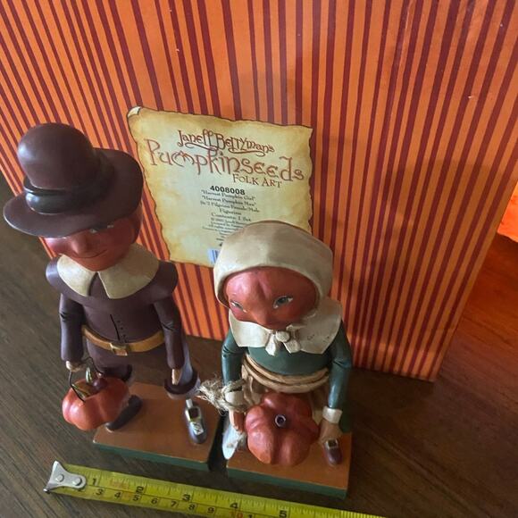 Pumpkinseeds Set of 2 Harvest Pumpkin Figurines Boy & Girl By Janell Berryman - Picture 9 of 11